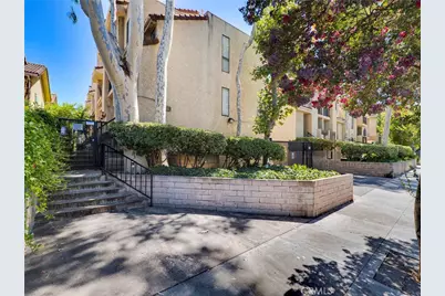 18954 Sherman Way #9, Reseda, CA 91335 - Photo 24
