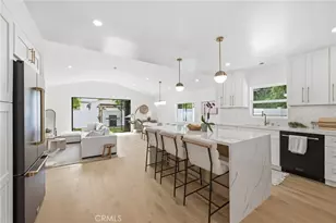 17420 Collins, Encino, CA 91316 - Photo 6