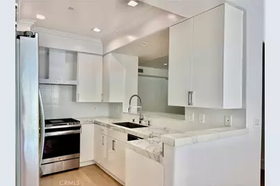 1861 Veteran Avenue #101, Westwood - Century City, CA 90025 - Photo 4