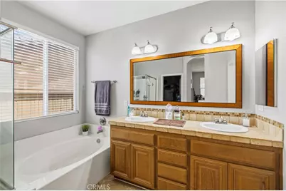 3031 Desert Moon Avenue, Rosamond, CA 93560 - Photo 28