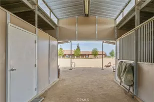 241 Vera Fern Dr, Bakersfield, CA 93308 - Photo 42