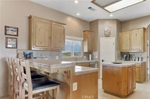 241 Vera Fern Dr, Bakersfield, CA 93308 - Photo 16