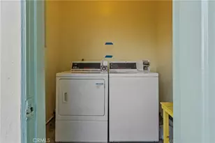 1322 Van Ness St, Los Angeles, CA 90019 - Photo 30