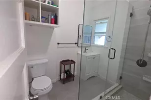 1322 Van Ness St, Los Angeles, CA 90019 - Photo 14