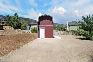 16505 Oakwood Way, Pine Mountain Club, CA 93222 - Photo 52