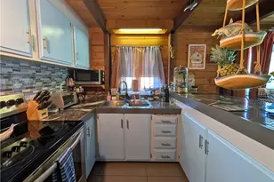 16505 Oakwood Way, Pine Mountain Club, CA 93222 - Photo 8