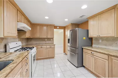 1535 Gene, Simi Valley, CA 93065 - Photo 8