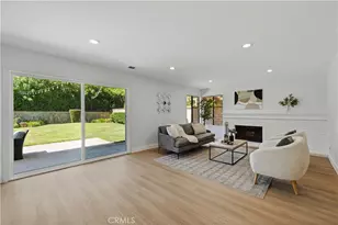29033 Hollow Oak Ct, Agoura Hills, CA 91301 - Photo 6
