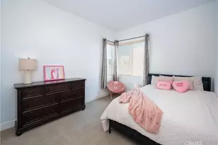 26720 Afton Ln, Valencia, CA 91381 - Photo 24