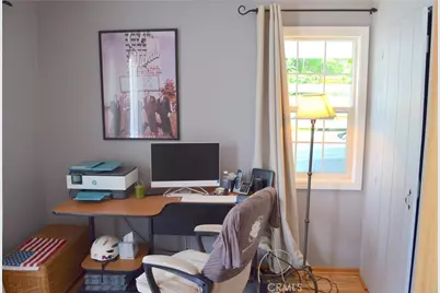 13827 Calvert Street, Los Angeles, CA 91401 - Photo 22