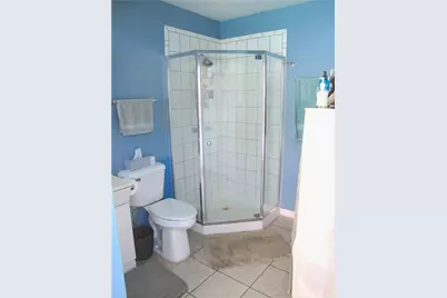 13827 Calvert Street, Los Angeles, CA 91401 - Photo 50