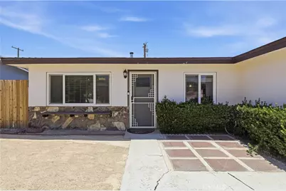 15836 Rexroth, Mojave, CA 93501 - Photo 2