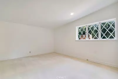 4200 Gayle Drive, Tarzana, CA 91356 - Photo 38