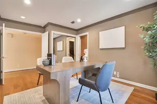 4200 Gayle Dr, Tarzana, CA 91356 - Photo 28