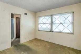 16009 Dearborn, Los Angeles, CA 91343 - Photo 12