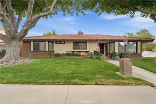 303 Susan Ct, Palmdale, CA 93551 - Photo 1