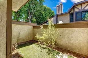 8241 Mason Ave, Winnetka, CA 91306 - Photo 36