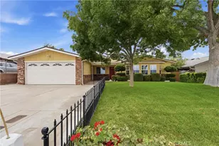 42123 45th St, Quartz Hill, CA 93536 - Photo 2