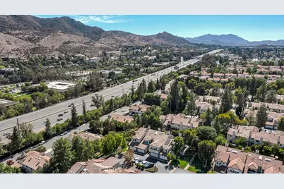 29624 Windsong, Agoura Hills, CA 91301 - Photo 58
