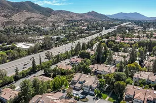 29624 Windsong, Agoura Hills, CA 91301 - Photo 58