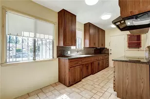 13409 Eustace, Pacoima, CA 91331 - Photo 12