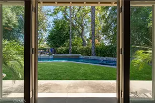 4956 Hood Dr, Woodland Hills, CA 91364 - Photo 8