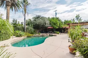 22323 Cantara St, Los Angeles, CA 91304 - Photo 32