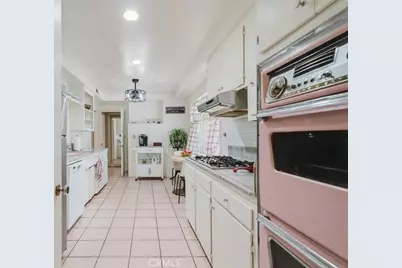 22323 Cantara Street, Los Angeles, CA 91304 - Photo 10