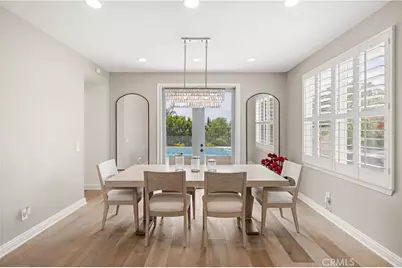 5474 Sunlight, Simi Valley, CA 93063 - Photo 10
