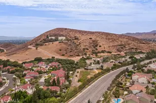 5474 Sunlight, Simi Valley, CA 93063 - Photo 58