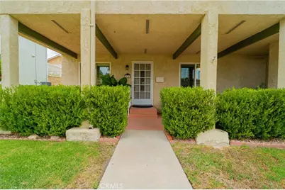 19722 Avenue Of The Oaks, Newhall, CA 91321 - Photo 1