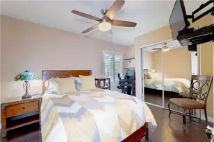 19722 Ave Of The Oaks, Newhall, CA 91321 - Photo 16