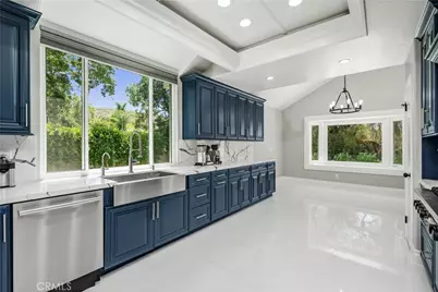 2288 Ranch View Place, Thousand Oaks, CA 91362 - Photo 12
