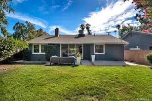 4530 Santa Lucia Dr, Woodland Hills, CA 91364 - Photo 16