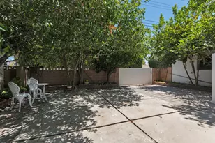 23350 Vanowen St, West Hills, CA 91307 - Photo 18