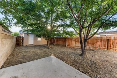 44636 Cedar Avenue, Lancaster, CA 93534 - Photo 10