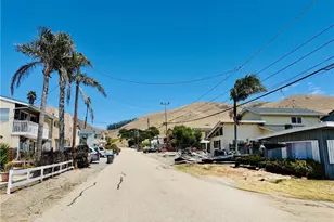 401 Tahiti, Morro Bay, CA 93442 - Photo 4