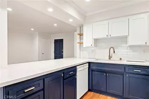 14159 Riverside Dr, Sherman Oaks, CA 91423 - Photo 22