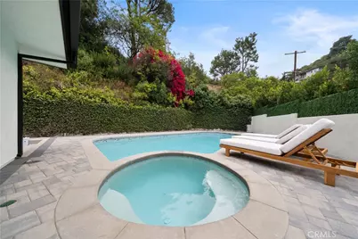 3240 Longridge Avenue, Sherman Oaks, CA 91423 - Photo 30