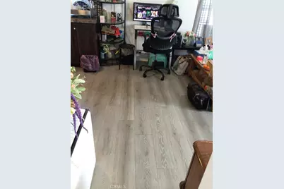 7560 Woodman Pl Spc#52, Van Nuys, CA 91405 - Photo 6