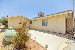8119 Walpole Ave, California City, CA 93505 - Photo 26