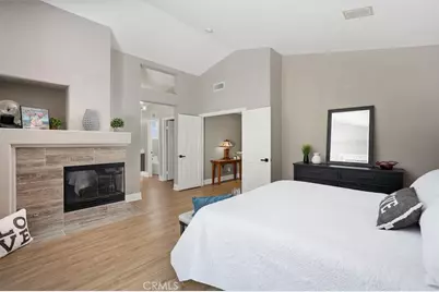 23707 Bluestone, Valencia, CA 91354 - Photo 36