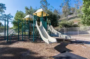 23707 Bluestone, Valencia, CA 91354 - Photo 70