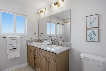 15852 Bryant Street, North Hills, CA 91343 - Photo 26