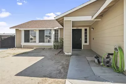 2100 Matthew Avenue, Rosamond, CA 93560 - Photo 2