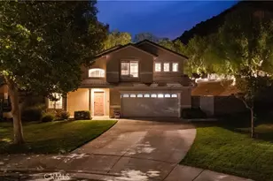 14651 Laurel Ct, Canyon Country, CA 91387 - Photo 2