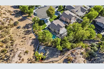 14651 Laurel Court, Canyon Country, CA 91387 - Photo 48