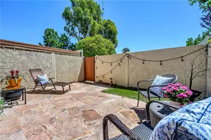 21555 Burbank Blvd, Woodland Hills, CA 91367 - Photo 14