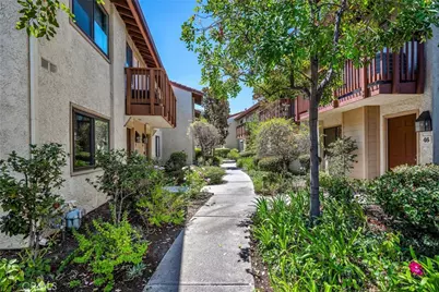21555 Burbank Boulevard #47, Woodland Hills, CA 91367 - Photo 1