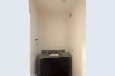 302 S Miraleste #11, San Pedro, CA 90732 - Photo 2